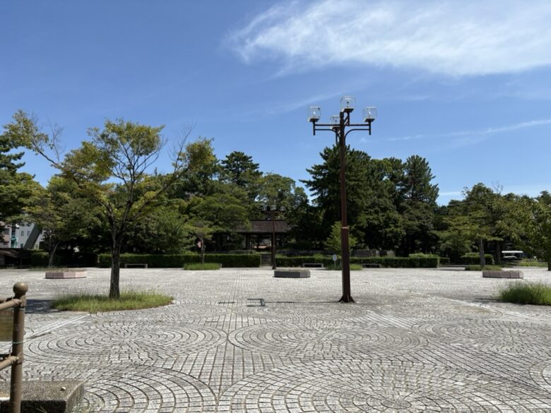 お城西公園