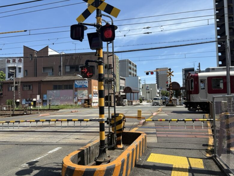 津新町駅