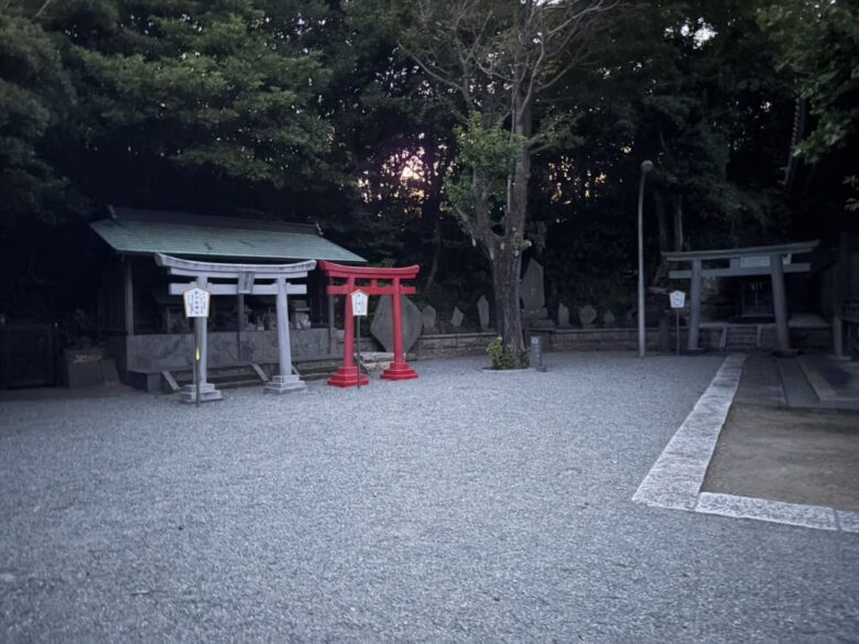 小動神社