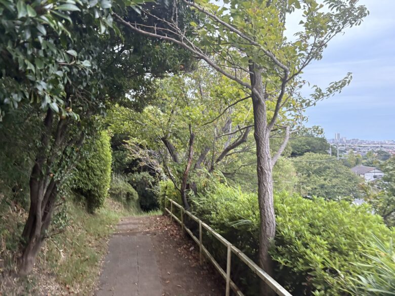 殿山公園