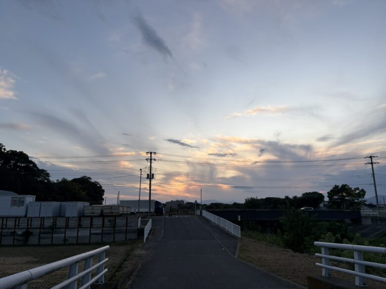 目久尻川沿い