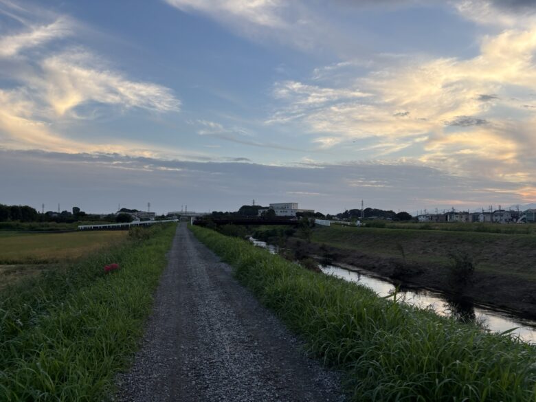 目久尻川沿い